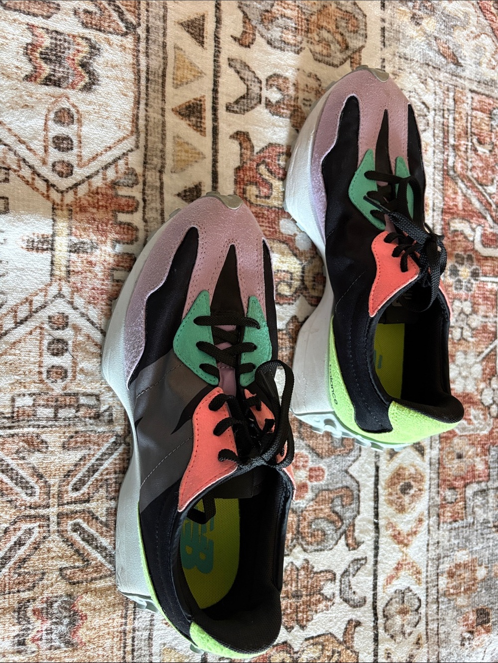 New Balance Women Multicolor 327 Runner Sneakers - Pink/Green/Black/Yellow 9 - Picture 4 of 4